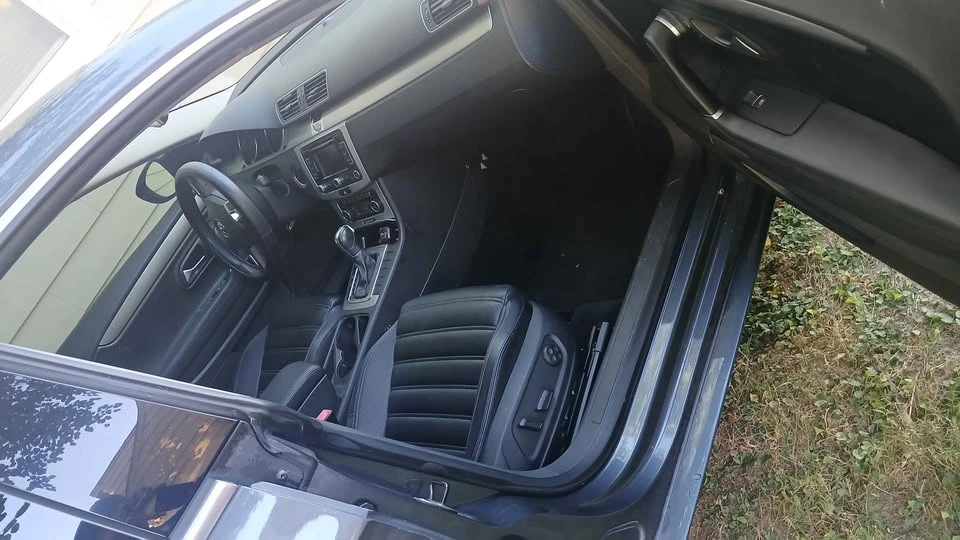 2012 Volkswagen GTI Mk6 - Image 2 of 7