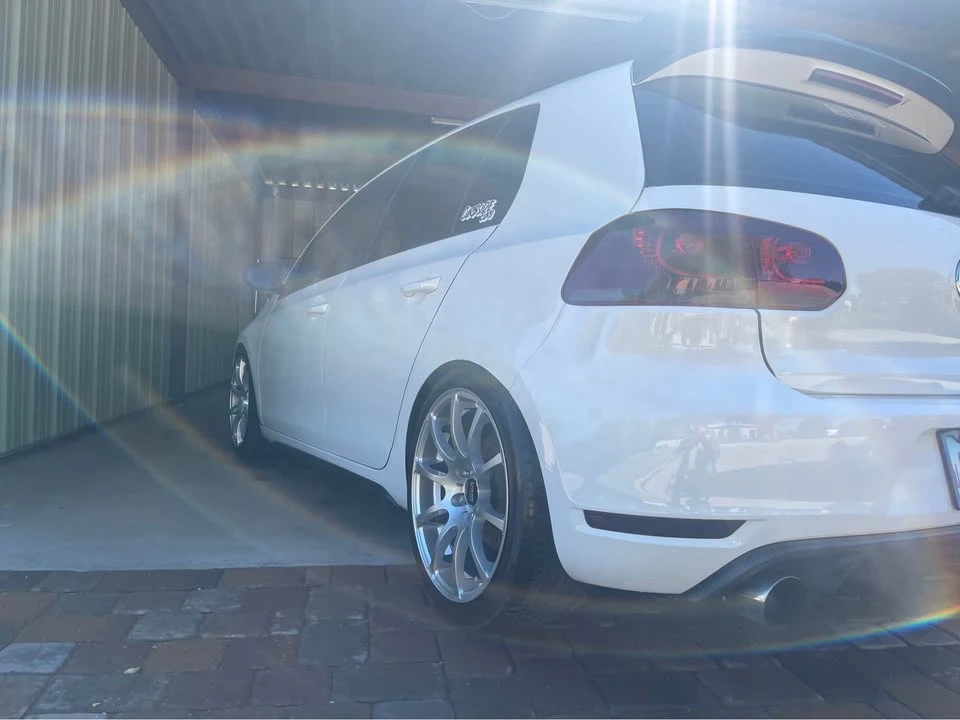 2012 Volkswagen GTI Mk6 - Image 6 of 16