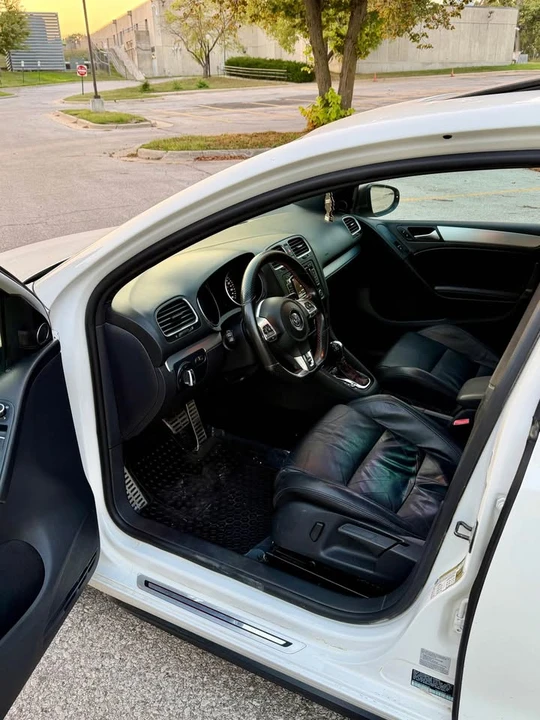 2012 Volkswagen GTI Mk6 - Image 9 of 16