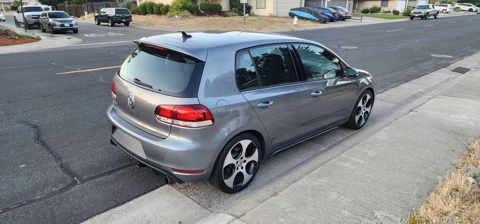 2012 Volkswagen GTI Mk6 - Image 3 of 11