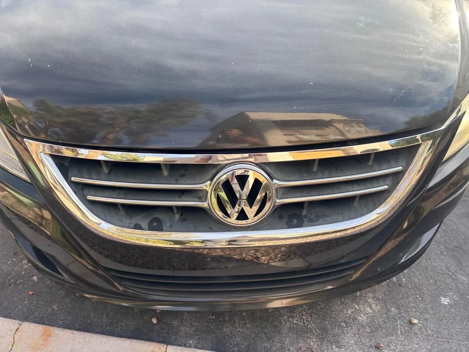 2012 Volkswagen Routan - Image 3 of 15