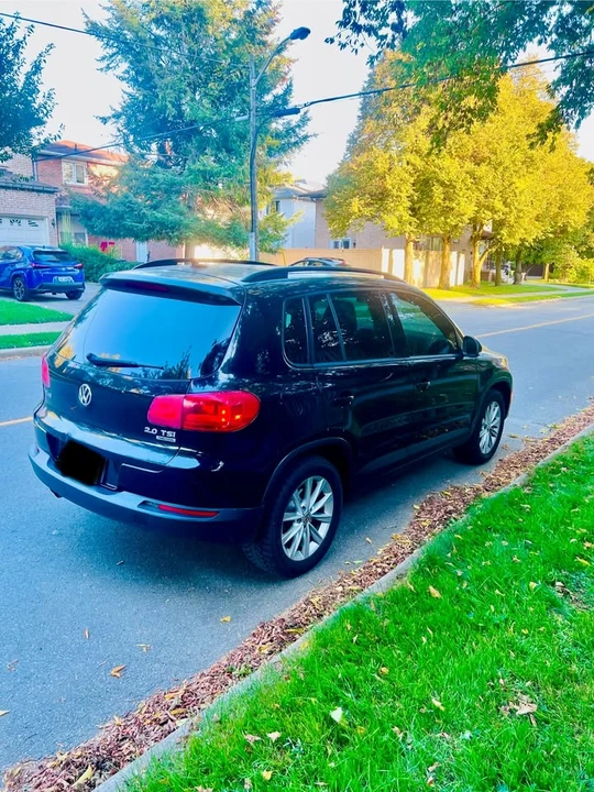 2012 Volkswagen Tiguan - Image 5 of 12