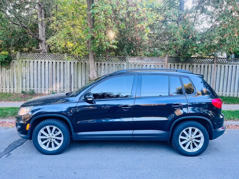 2012 Volkswagen Tiguan - Image 8 of 12