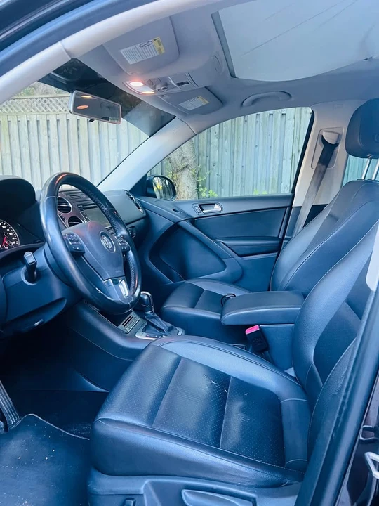 2012 Volkswagen Tiguan - Image 10 of 12