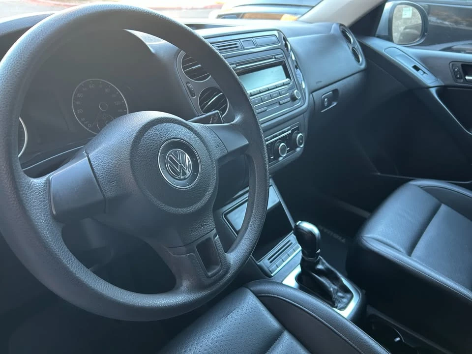 2012 Volkswagen Tiguan - Image 10 of 18