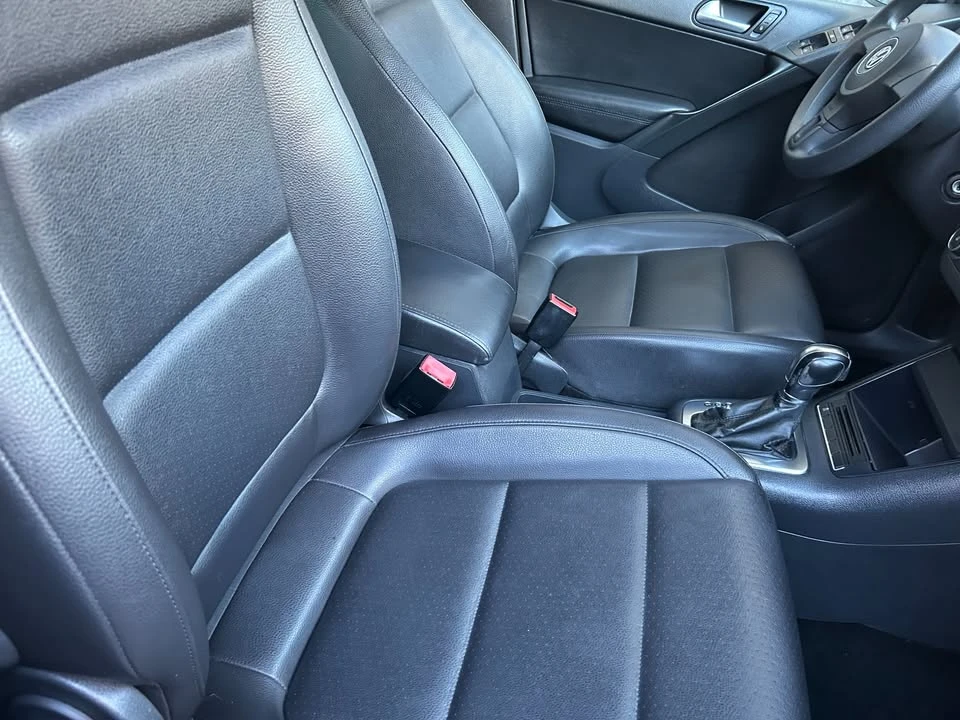 2012 Volkswagen Tiguan - Image 18 of 20