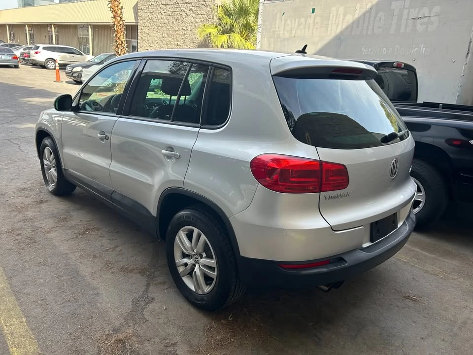 2012 Volkswagen Tiguan - Image 4 of 20