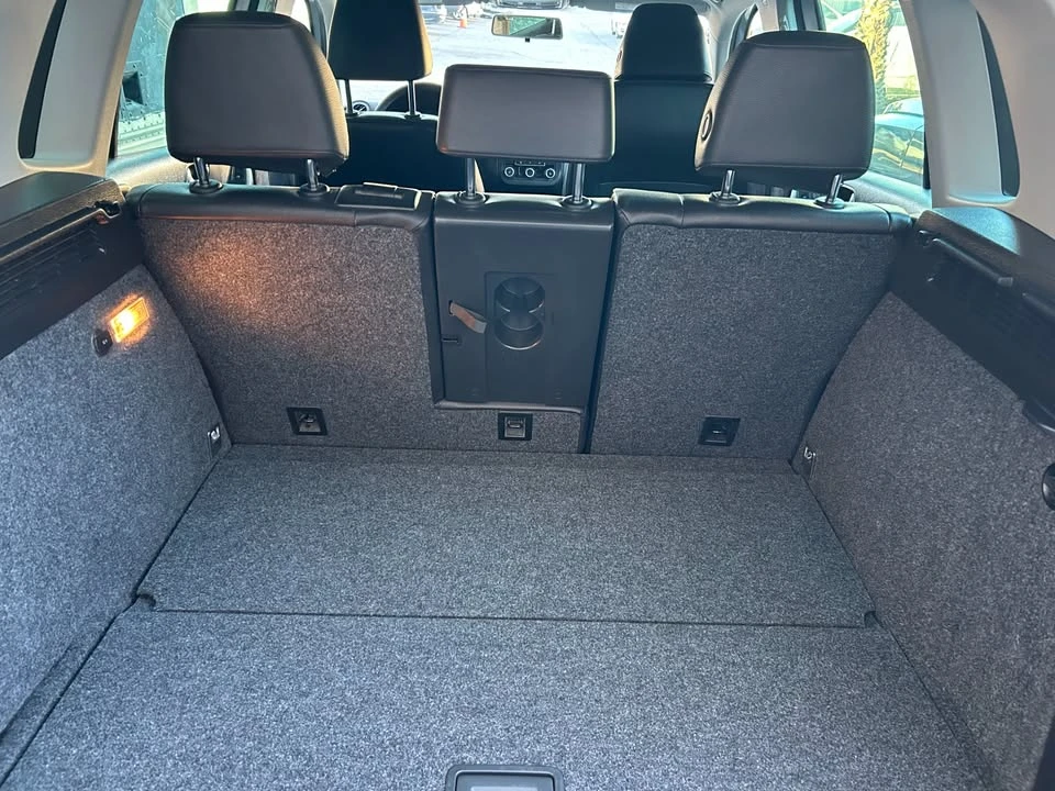 2012 Volkswagen Tiguan - Image 18 of 18