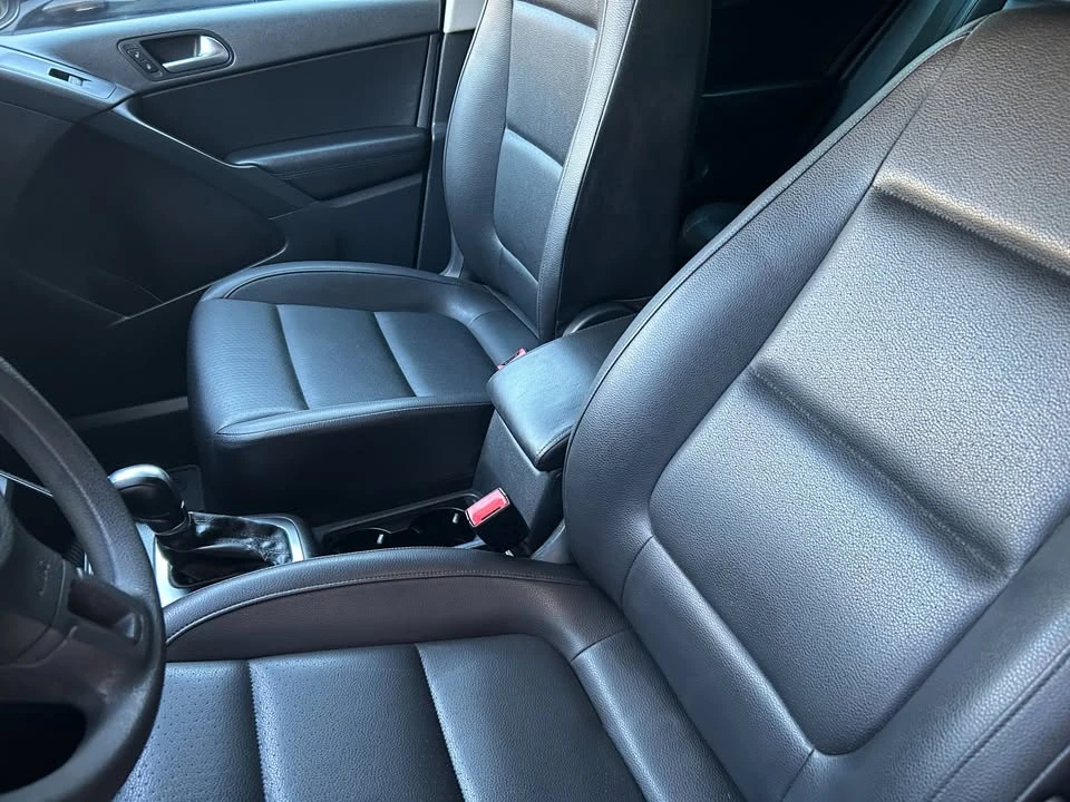 2012 Volkswagen Tiguan - Image 10 of 20