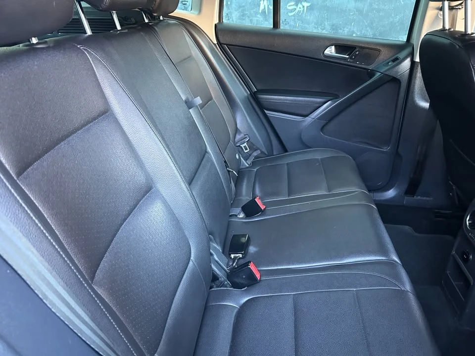 2012 Volkswagen Tiguan - Image 15 of 18