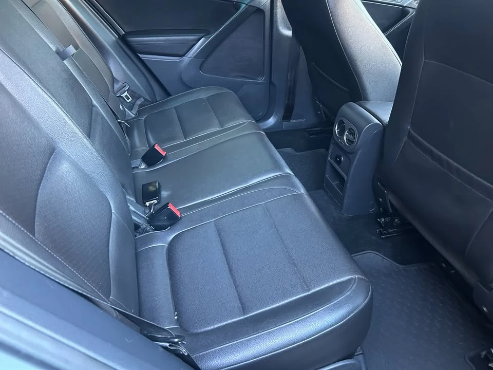 2012 Volkswagen Tiguan - Image 15 of 20