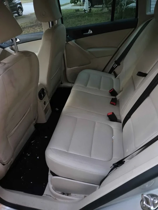 2012 Volkswagen Tiguan - Image 6 of 7