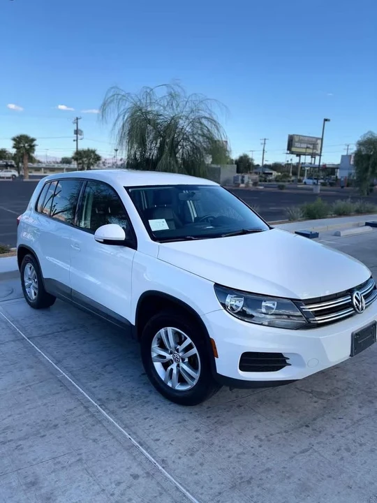 2012 Volkswagen Tiguan - Image 7 of 16