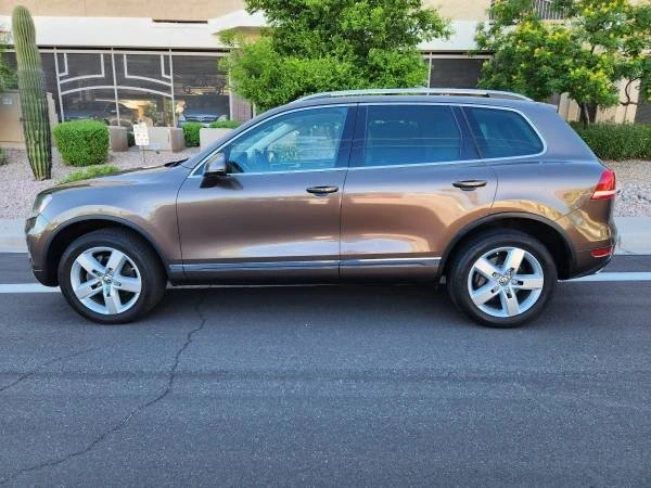 2012 Volkswagen Touareg - Image 5 of 19