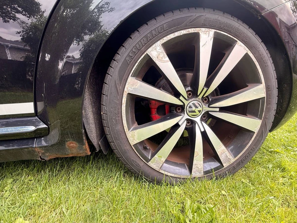 2012 Volkswagen A5 Beetle - Image 7 of 11