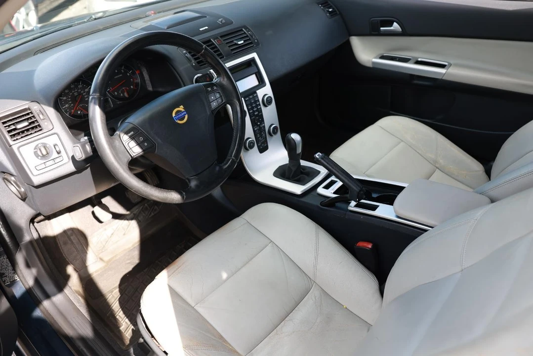 2012 Volvo C30 - Image 4 of 12