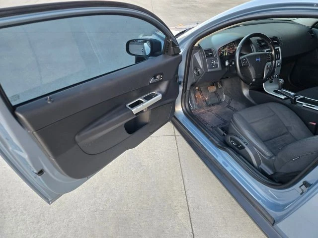2012 Volvo C30 - Image 10 of 31