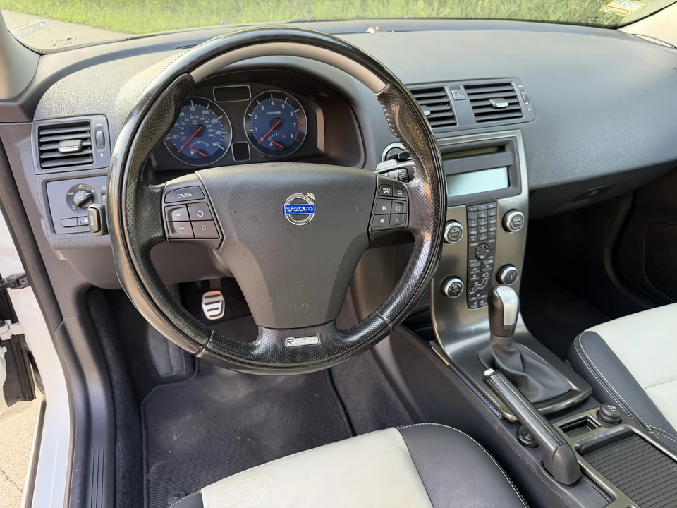 2012 Volvo C30 - Image 28 of 31