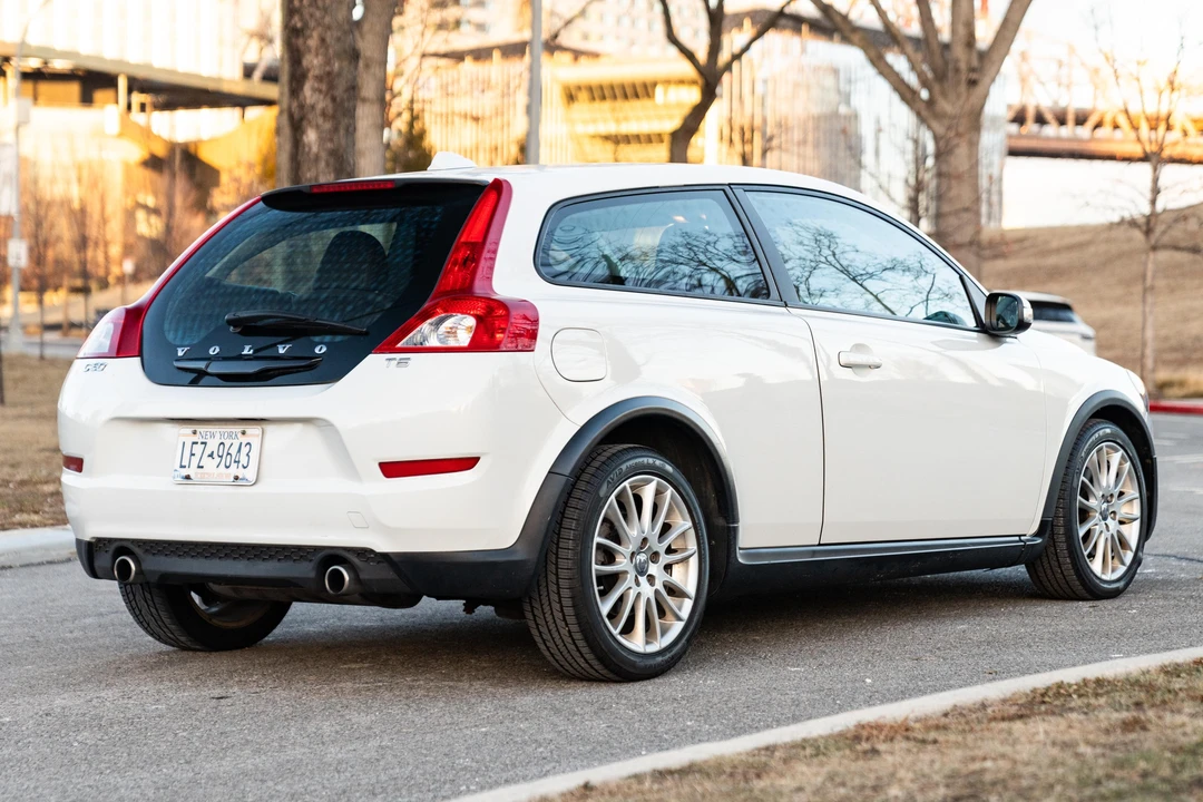2012 Volvo C30 - Image 7 of 31