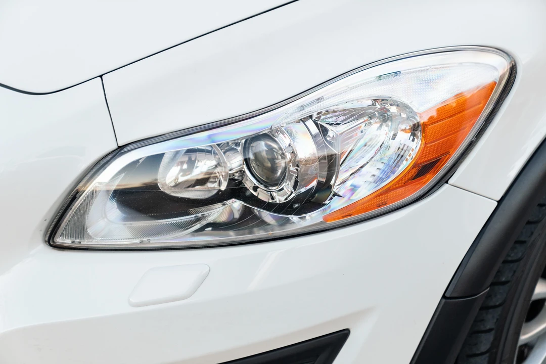 2012 Volvo C30 - Image 11 of 31