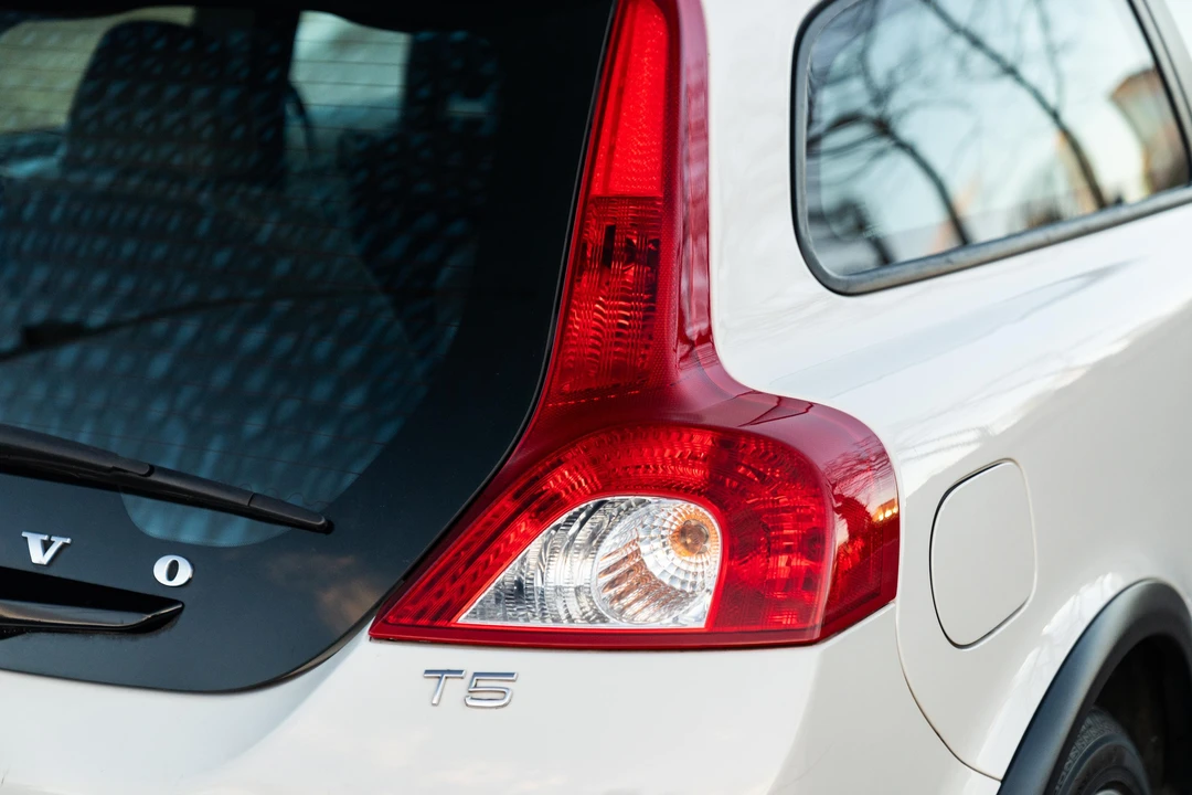 2012 Volvo C30 - Image 22 of 31