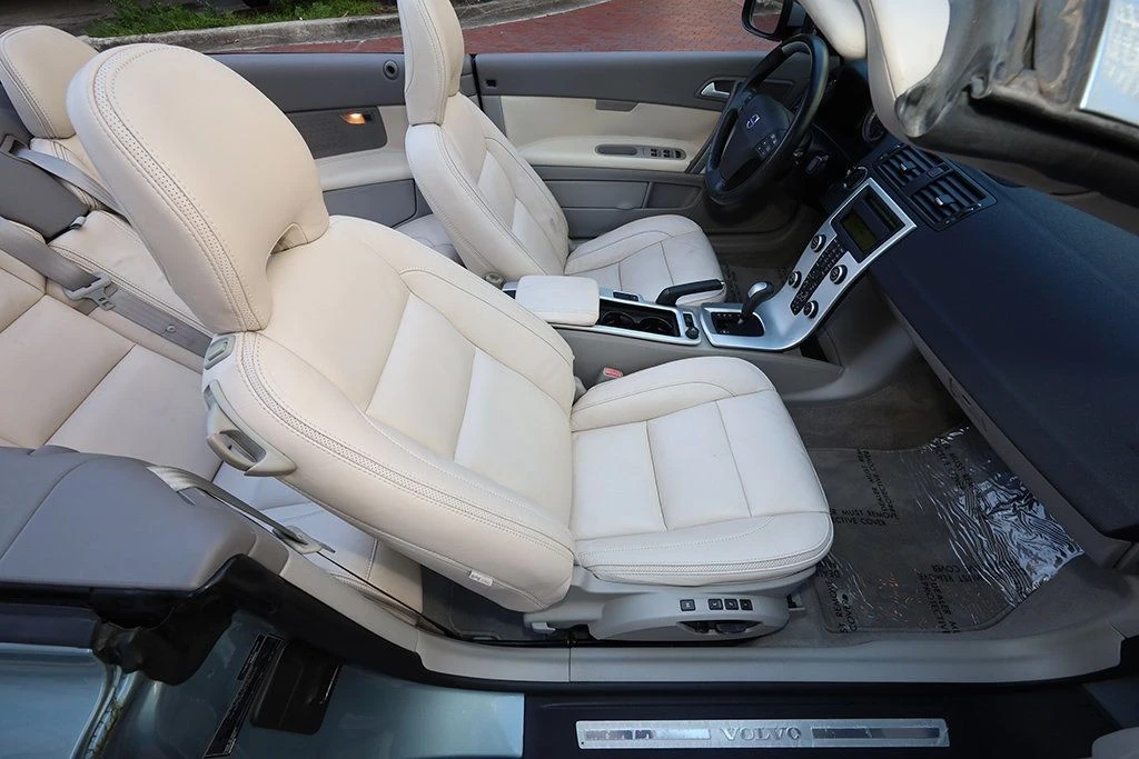 2012 Volvo C70 2nd Gen - Image 6 of 21