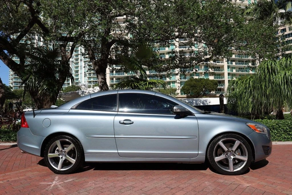 2012 Volvo C70 2nd Gen - Image 15 of 21