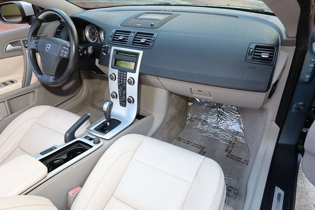2012 Volvo C70 2nd Gen - Image 9 of 21