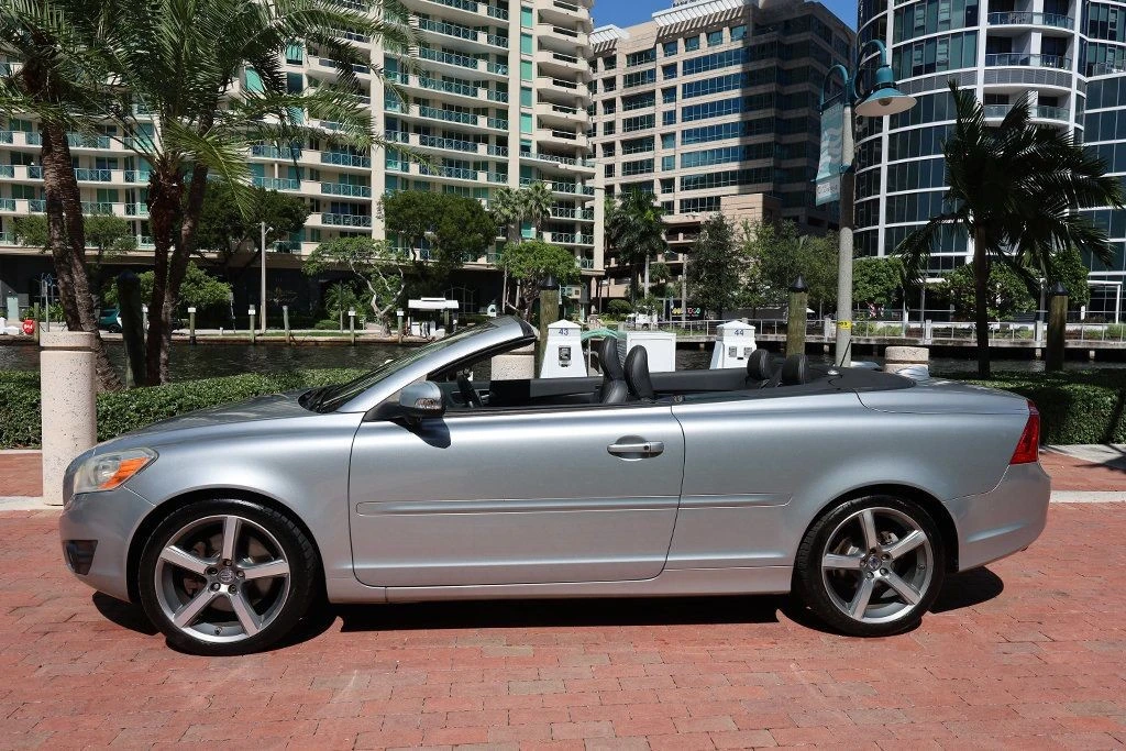 2012 Volvo C70 2nd Gen - Image 14 of 21