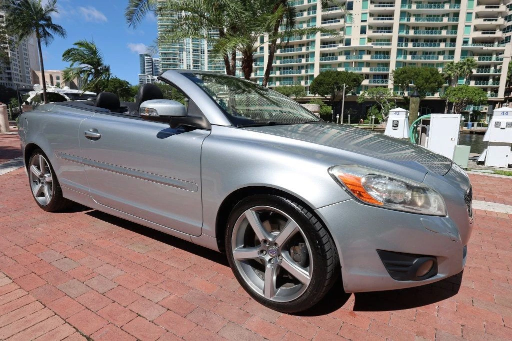 2012 Volvo C70 2nd Gen - Image 13 of 21