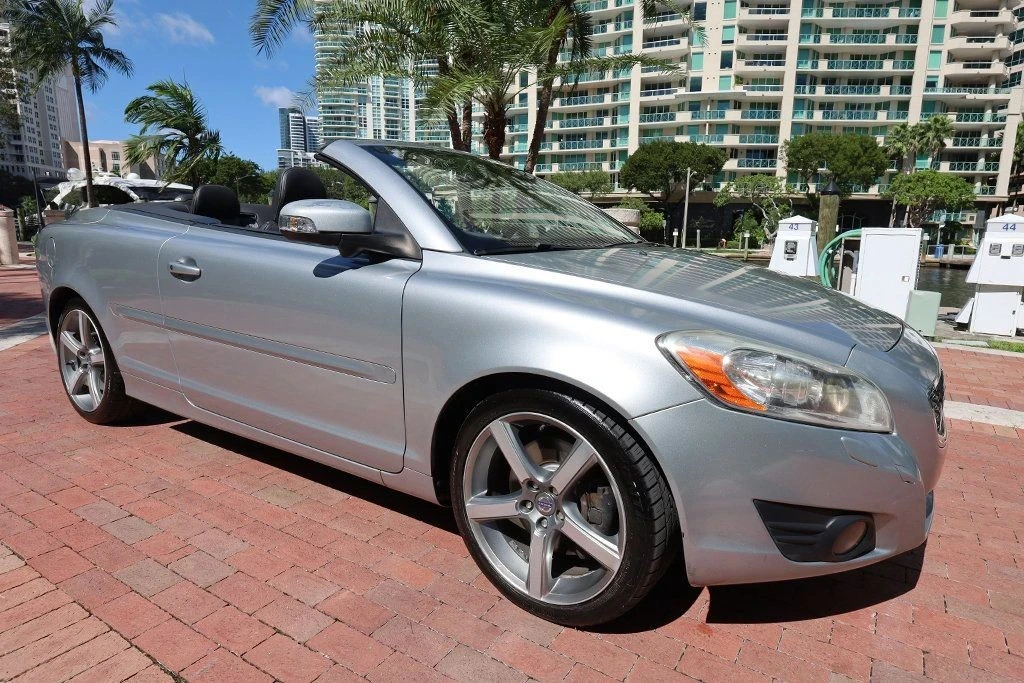 2012 Volvo C70 2nd Gen - Image 13 of 21