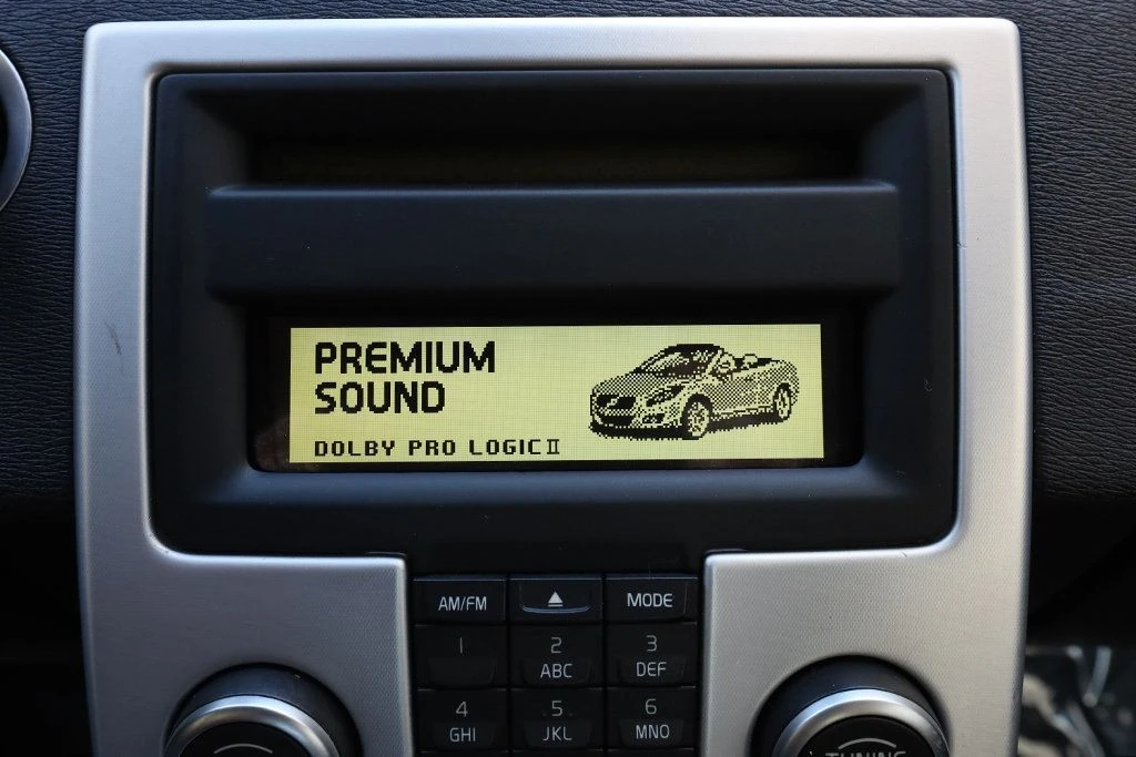 2012 Volvo C70 2nd Gen - Image 11 of 21