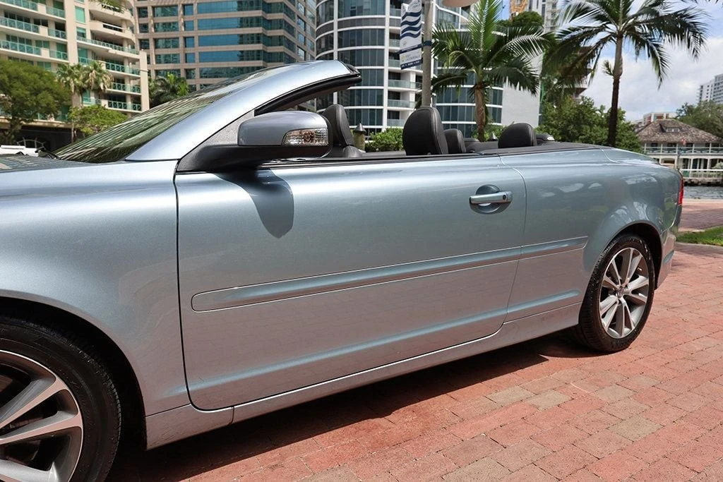 2012 Volvo C70 2nd Gen - Image 22 of 31