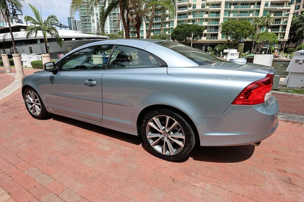 2012 Volvo C70 2nd Gen - Image 5 of 31