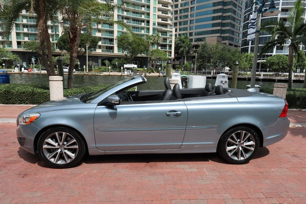 2012 Volvo C70 2nd Gen - Image 3 of 31