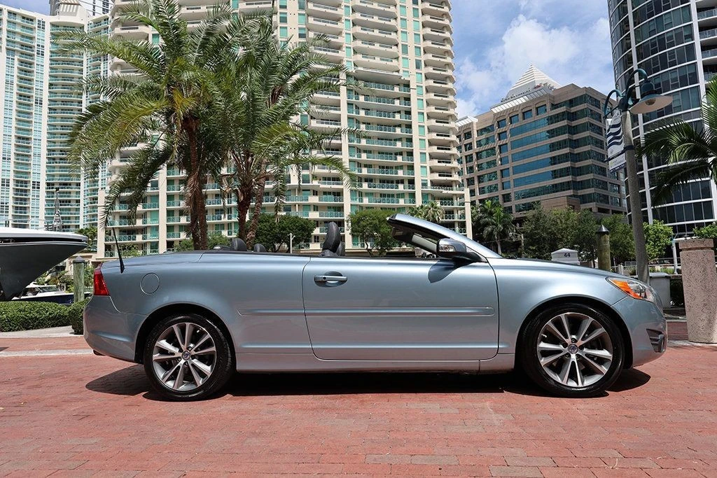 2012 Volvo C70 2nd Gen - Image 24 of 31
