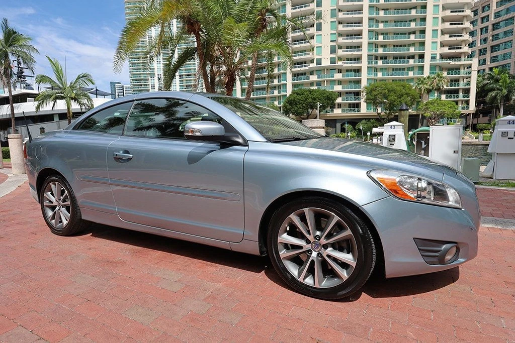 2012 Volvo C70 2nd Gen - Image 17 of 31