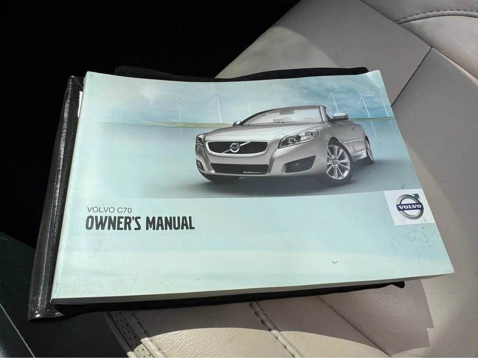 2012 Volvo C70 2nd Gen - Image 18 of 20