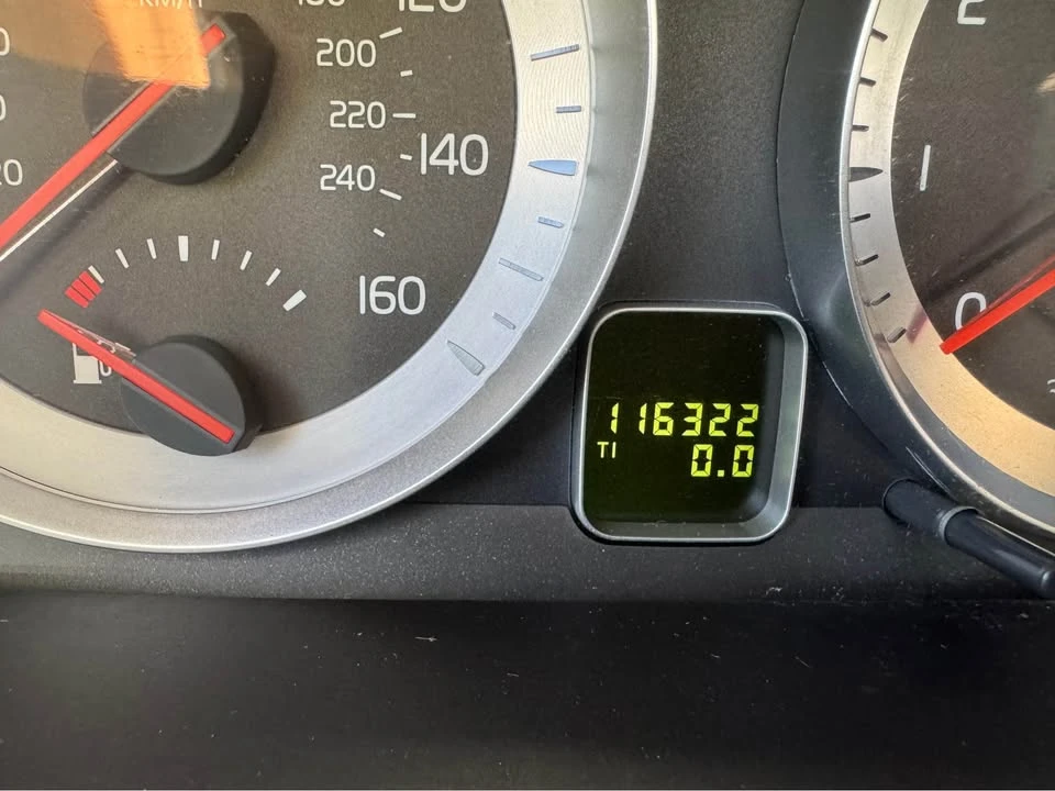 2012 Volvo C70 2nd Gen - Image 15 of 20