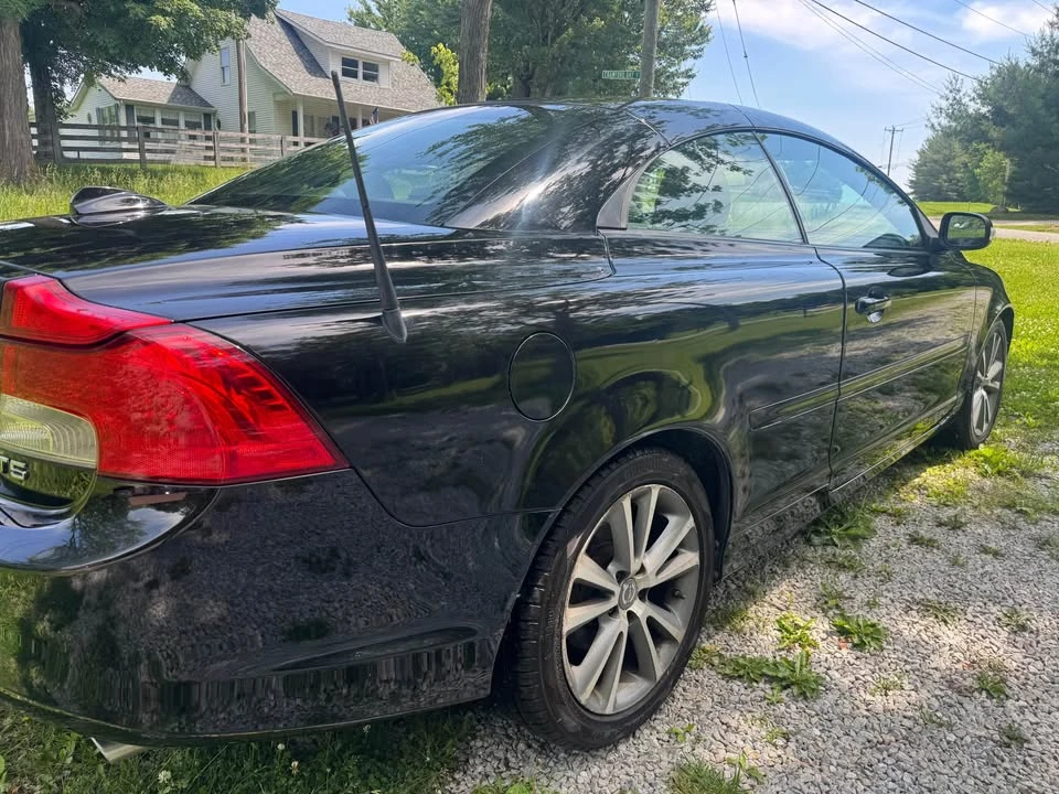 2012 Volvo C70 2nd Gen - Image 5 of 20