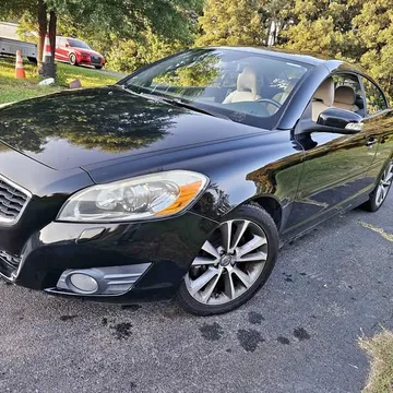 2012 Volvo C70 Convertible 2D