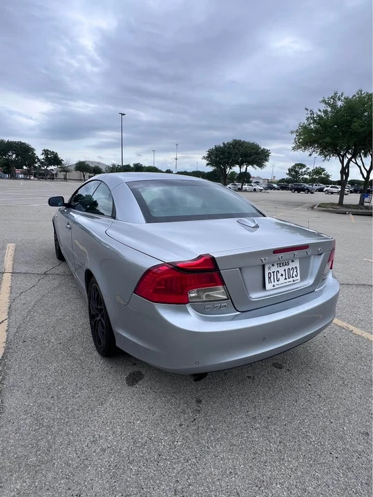 2012 Volvo C70 2nd Gen - Image 10 of 14