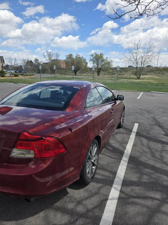 2012 Volvo C70 2nd Gen - Image 5 of 9