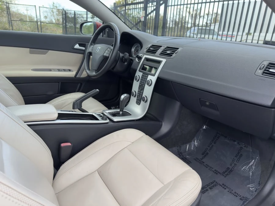 2012 Volvo C70 2nd Gen - Image 23 of 28