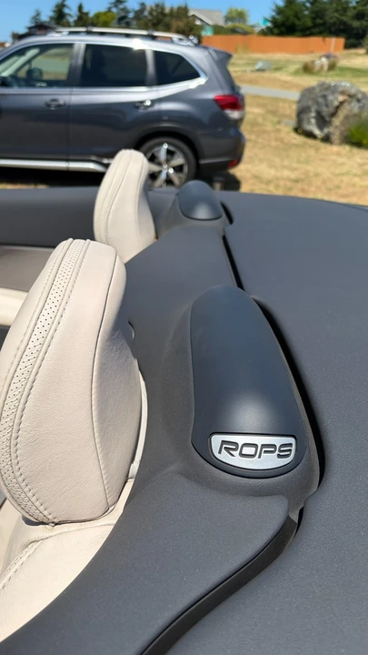 2012 Volvo C70 2nd Gen - Image 19 of 21