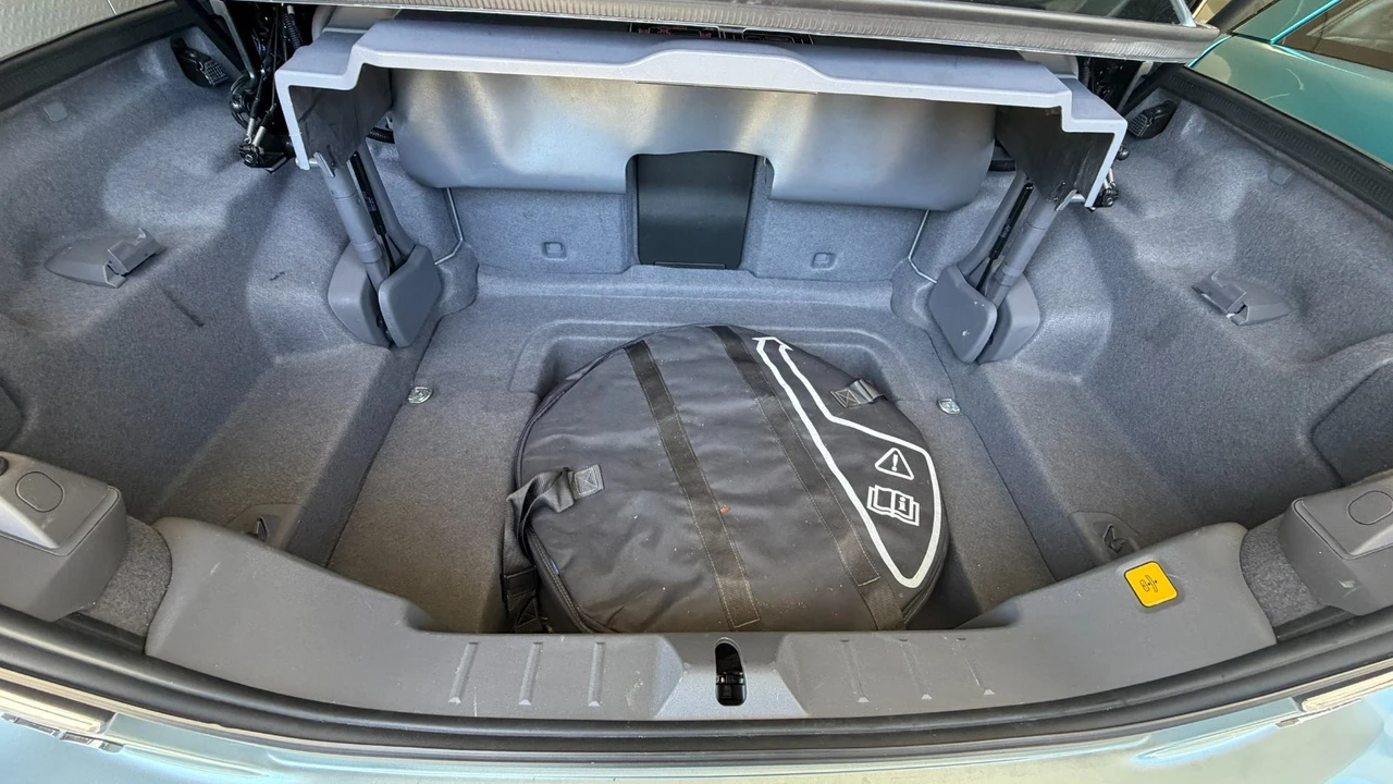 2012 Volvo C70 2nd Gen - Image 14 of 21