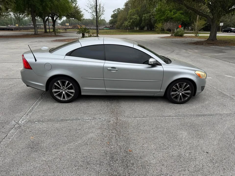 2012 Volvo C70 2nd Gen - Image 5 of 19