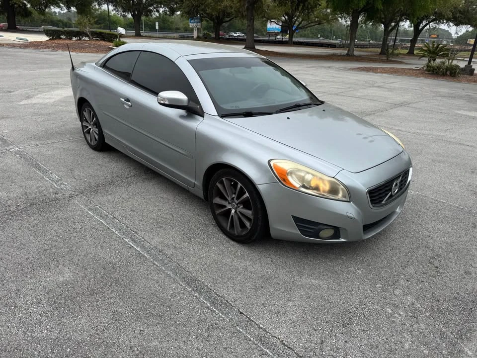 2012 Volvo C70 2nd Gen - Image 6 of 19