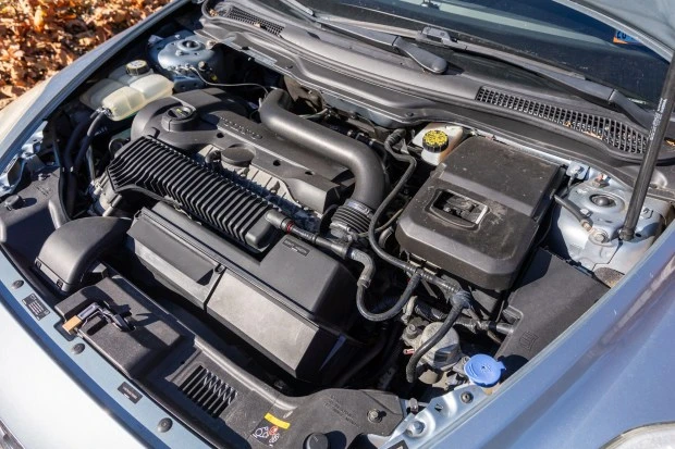 2012 Volvo C70 2nd Gen - Image 6 of 8