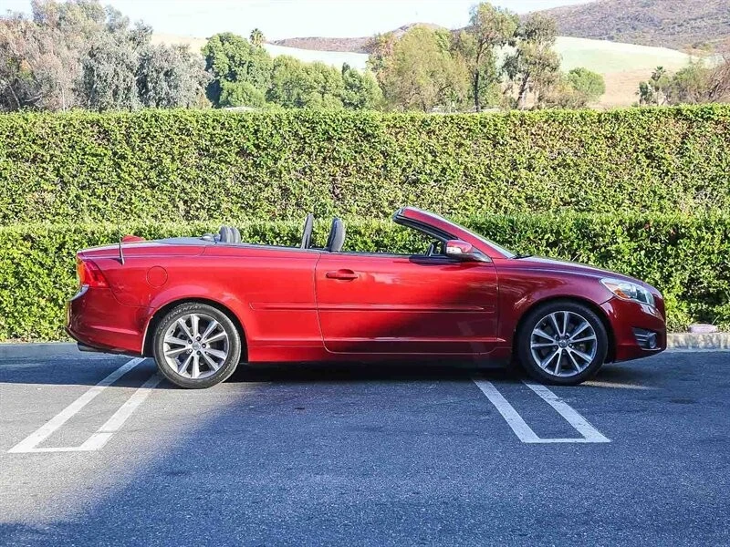 2012 Volvo C70 2nd Gen - Image 5 of 21